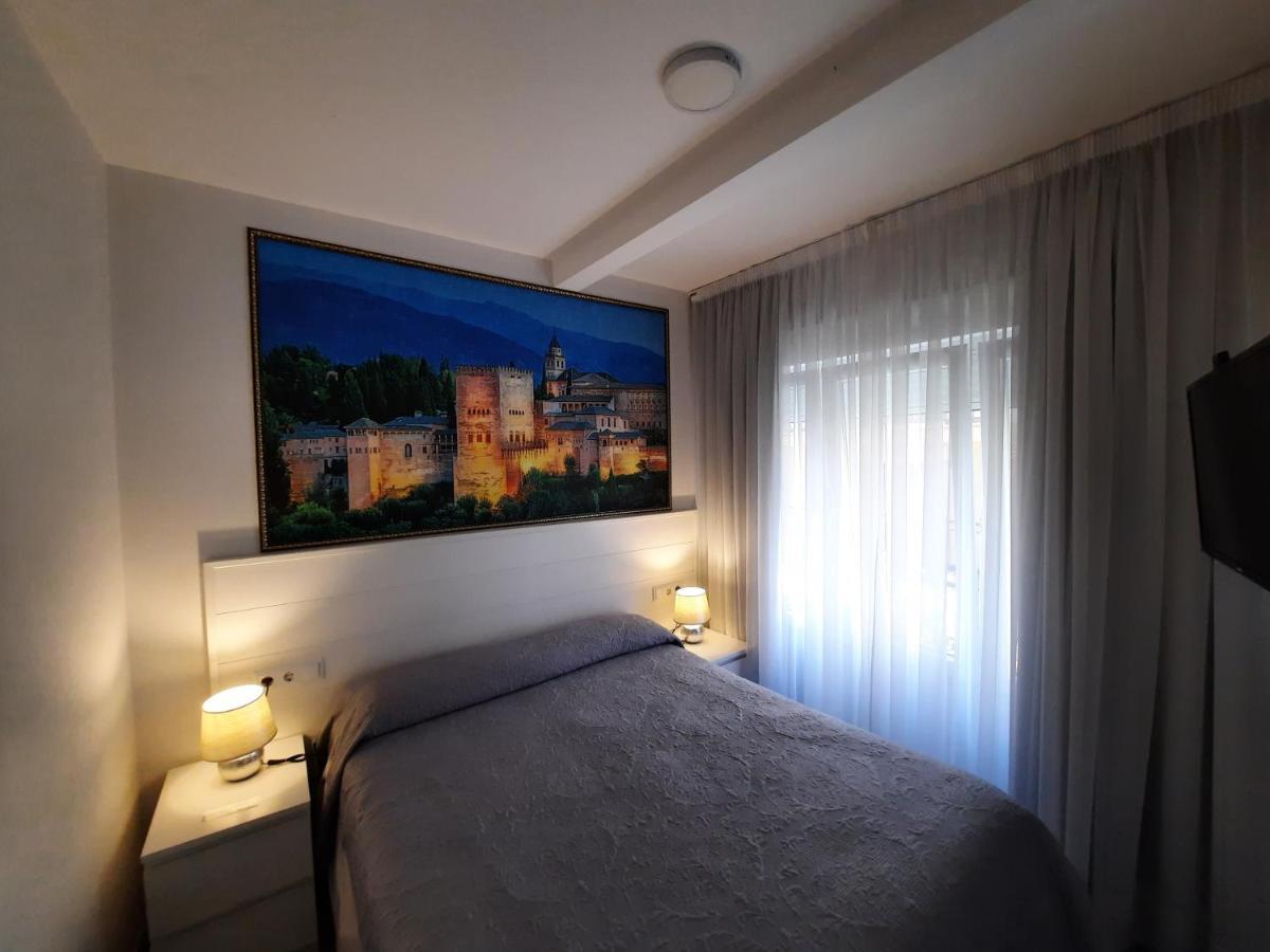 Hotel Maravillas Del Mundo Calp Zimmer foto